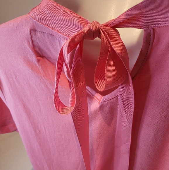 Twisted Heart pink t-shirt with bads and rhinestones - Picture 2 of 9